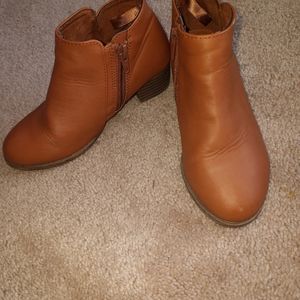 Old Navy Brown Booties